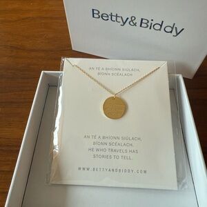 Gold Pendant Necklace with Gaelic Inscription